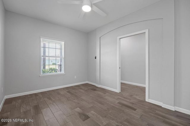 1211 KENDALL Drive, Jacksonville, FL 32211
