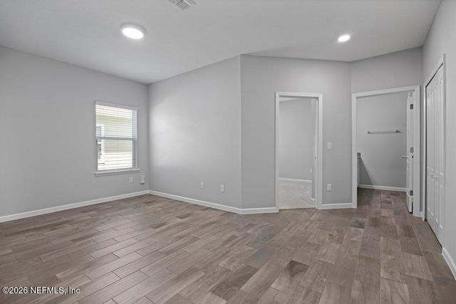 1211 KENDALL Drive, Jacksonville, FL 32211