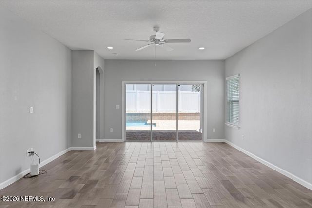 1211 KENDALL Drive, Jacksonville, FL 32211