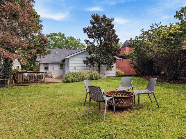 808 Setliff Pl, Nashville, TN 37206