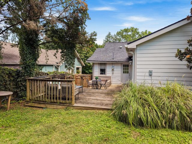 808 Setliff Pl, Nashville, TN 37206