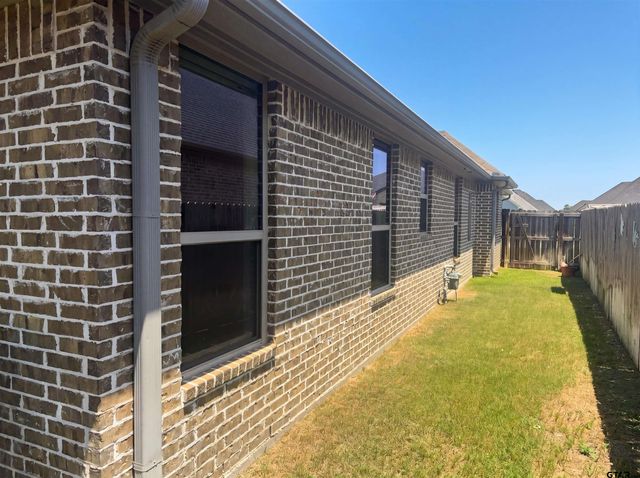7253 Medio Crk, Tyler, TX 75703