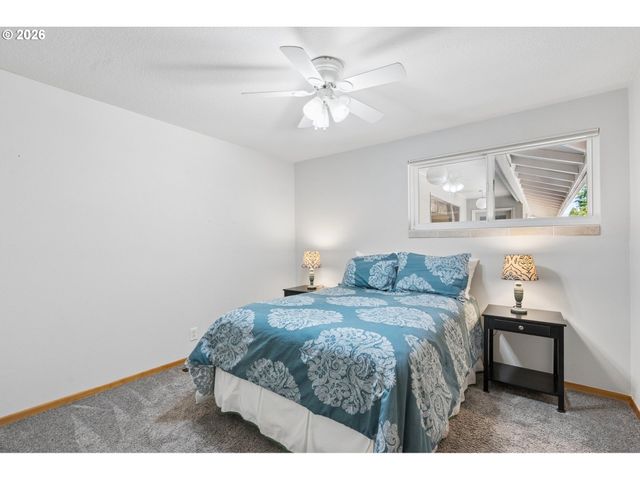6134 Se THIESSEN Rd, Milwaukie, OR 97267