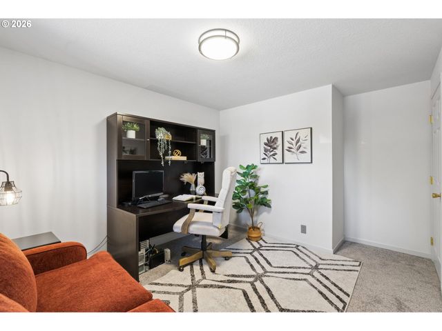 6134 Se THIESSEN Rd, Milwaukie, OR 97267