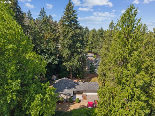 6134 Se THIESSEN Rd, Milwaukie, OR 97267