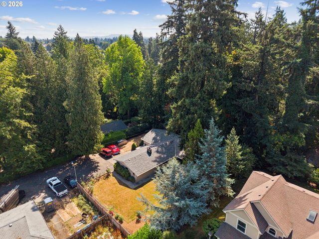 6134 Se THIESSEN Rd, Milwaukie, OR 97267