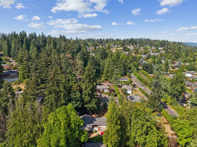 6134 Se THIESSEN Rd, Milwaukie, OR 97267