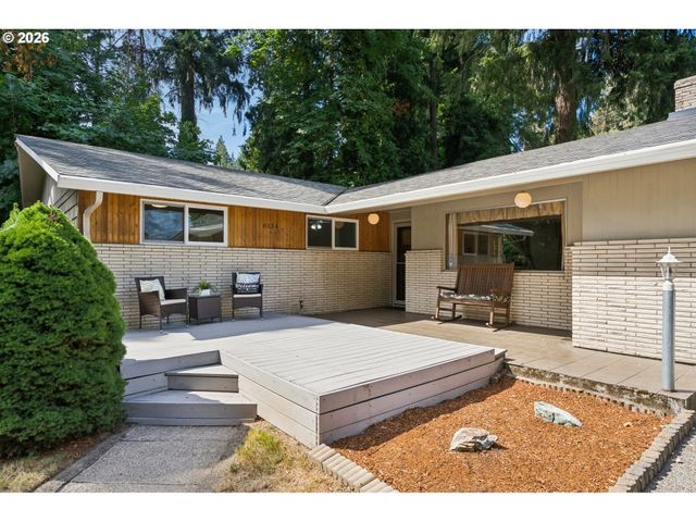 6134 Se THIESSEN Rd, Milwaukie, OR 97267