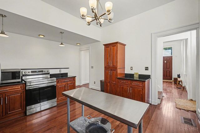 2277 Loth Street, Cincinnati, OH 45219
