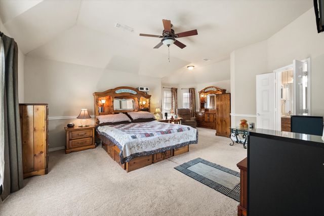 4819 King Harbor Court, Grand Prairie, TX 75052