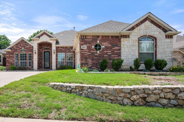 4819 King Harbor Court, Grand Prairie, TX 75052