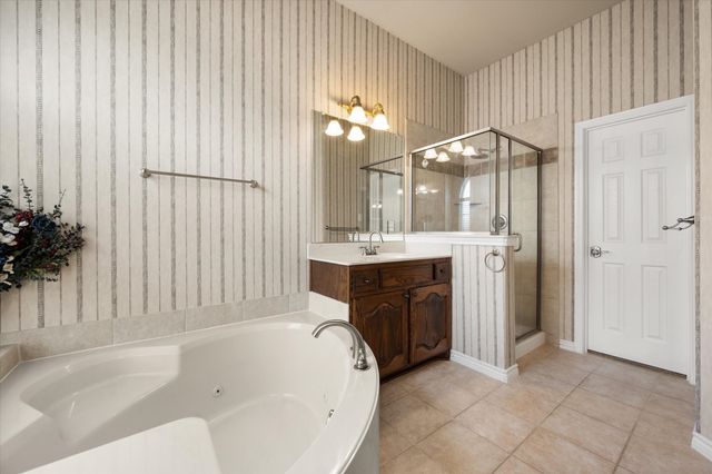 4819 King Harbor Court, Grand Prairie, TX 75052