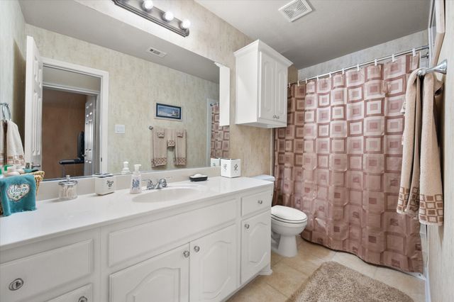 4819 King Harbor Court, Grand Prairie, TX 75052
