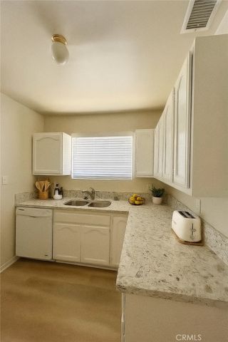 10563 Las Lunitas, Tujunga, CA 91042