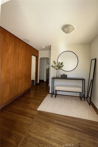 10563 Las Lunitas, Tujunga, CA 91042