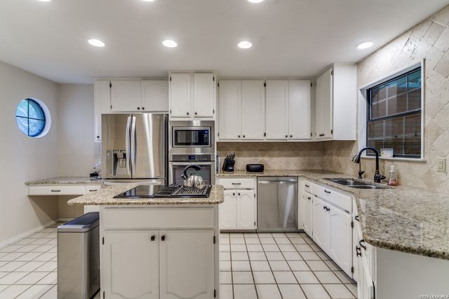 1718 Eagle Meadow, San Antonio, TX 78248