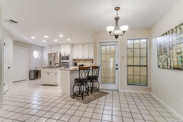 1718 Eagle Meadow, San Antonio, TX 78248