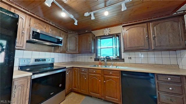 501 Helen Street, Weirton, WV 26062
