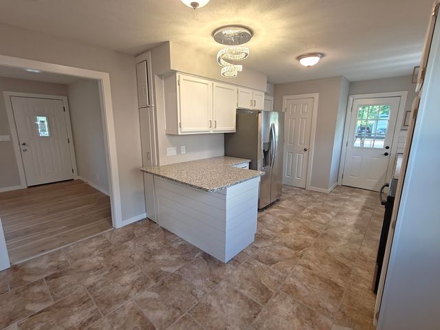 3568 S Downtain, Wichita, KS 67217