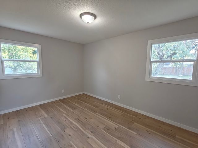 3568 S Downtain, Wichita, KS 67217