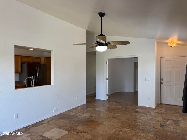 1041 W SARAGOSA Street, Chandler, AZ 85224