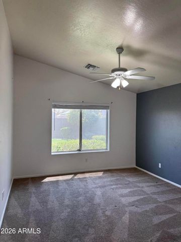 1041 W SARAGOSA Street, Chandler, AZ 85224