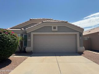 1041 W SARAGOSA Street, Chandler, AZ 85224