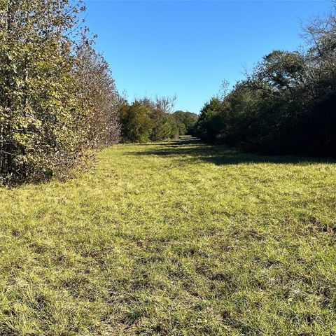 12124 County Road 122, Centerville, TX 75833