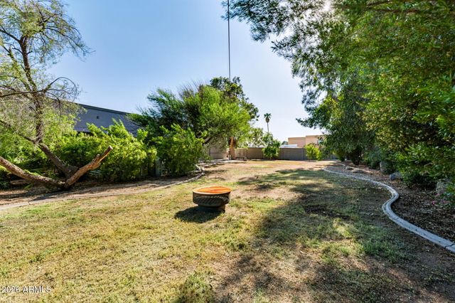 7240 E SWEETWATER Avenue, Scottsdale, AZ 85260