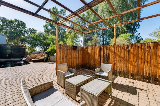 7240 E SWEETWATER Avenue, Scottsdale, AZ 85260
