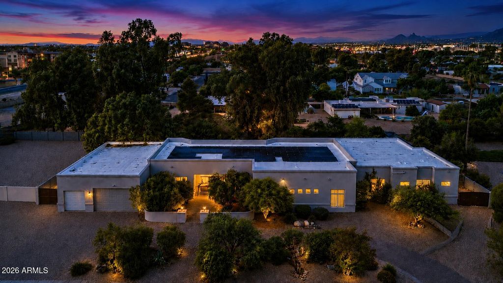 7240 E SWEETWATER Avenue, Scottsdale, AZ 85260 — photo 2