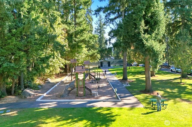 3416 161st Court SE #35, Bellevue, WA 98008