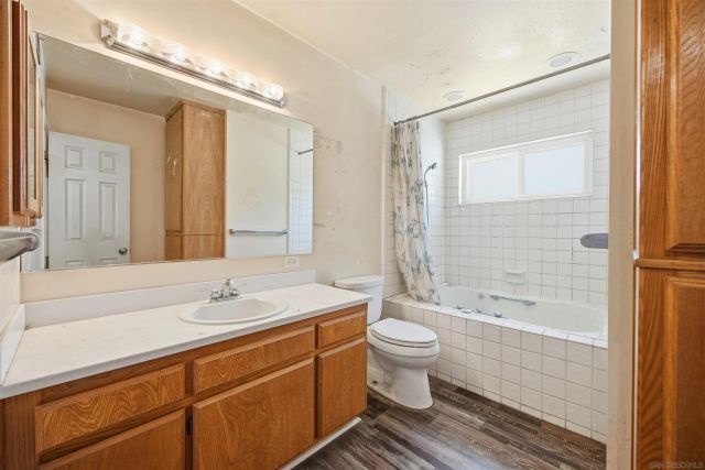 352 Beaumont, Vista, CA 92084