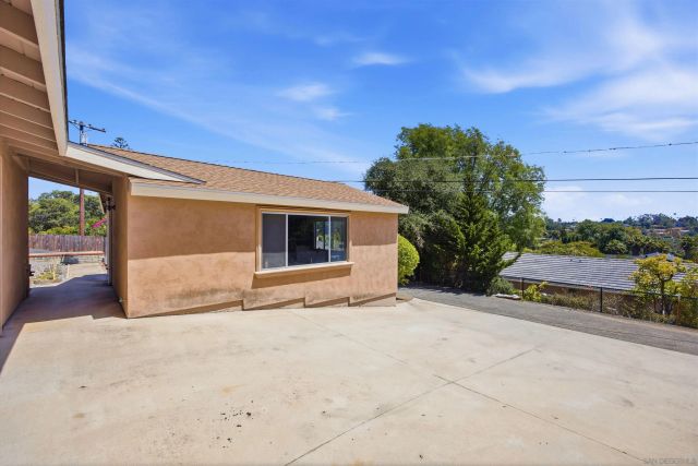 352 Beaumont, Vista, CA 92084