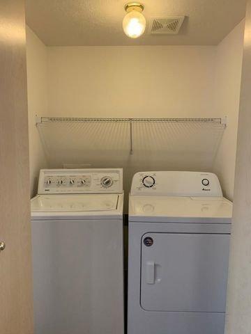 11218-11220 N Waikiki Rd, Spokane, WA 99218