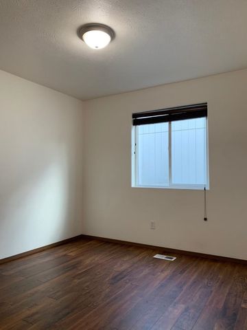 11218-11220 N Waikiki Rd, Spokane, WA 99218