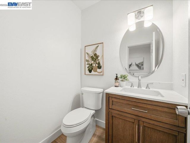 2880 Longspur Way, Pleasanton, CA 94566