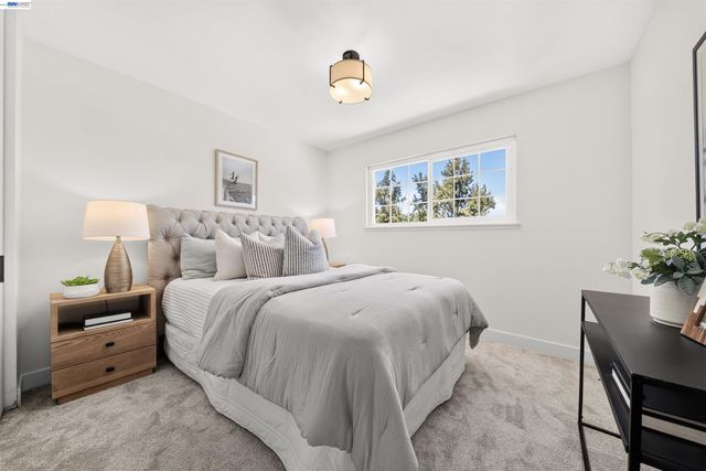 2880 Longspur Way, Pleasanton, CA 94566