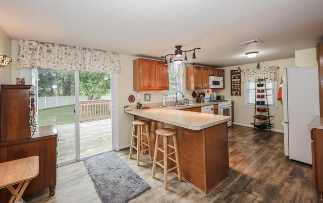 4 Caron Street, Merrimack, NH 03054