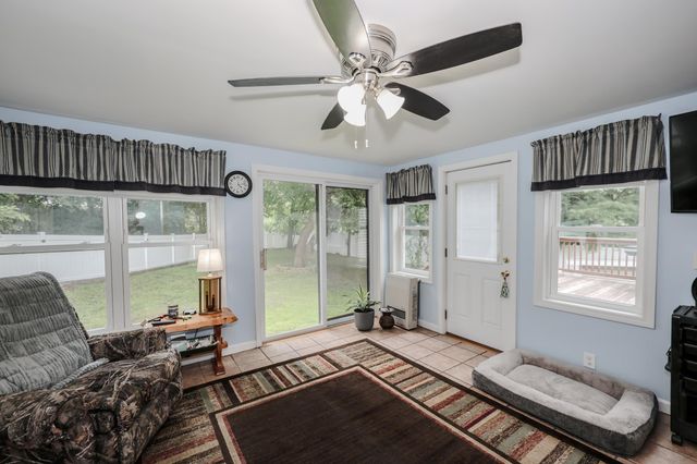 4 Caron Street, Merrimack, NH 03054