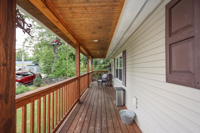 4 Caron Street, Merrimack, NH 03054