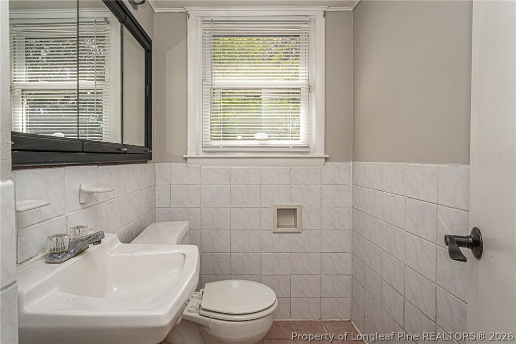 563 Alleghany Road, Fayetteville, NC 28304 — photo 17