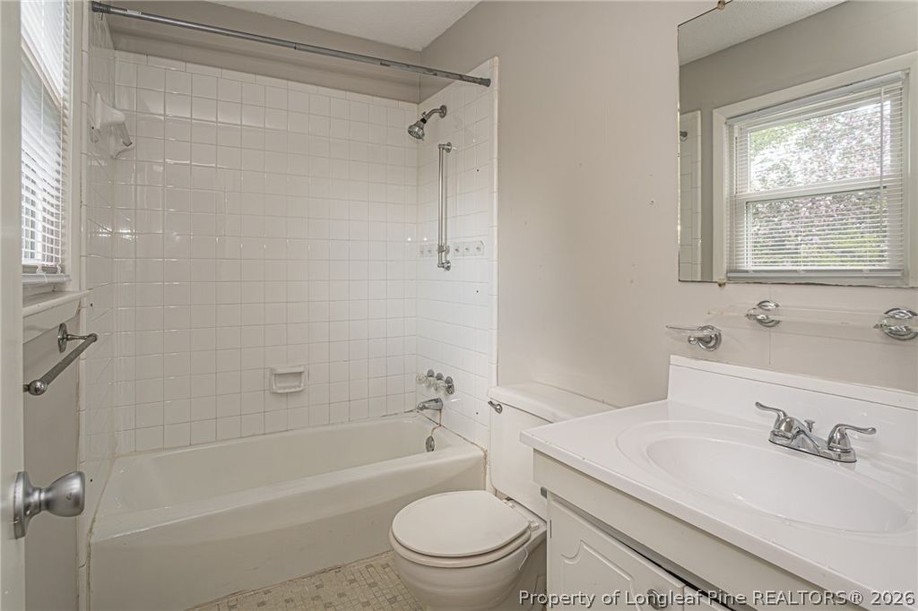 563 Alleghany Road, Fayetteville, NC 28304 — photo 23