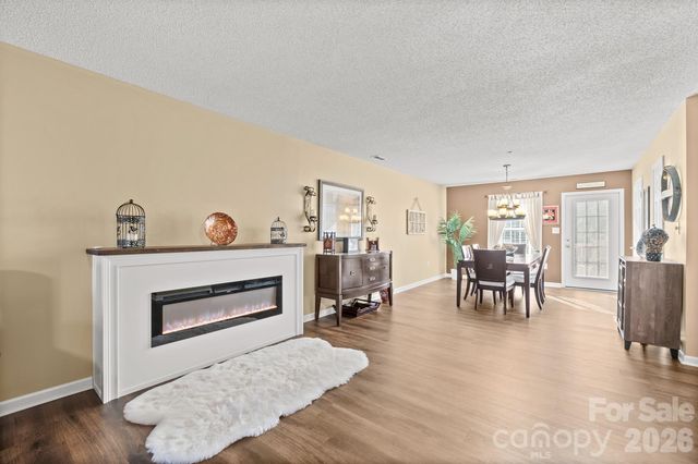 106 Locomotive Drive 201, Mooresville, NC 28115