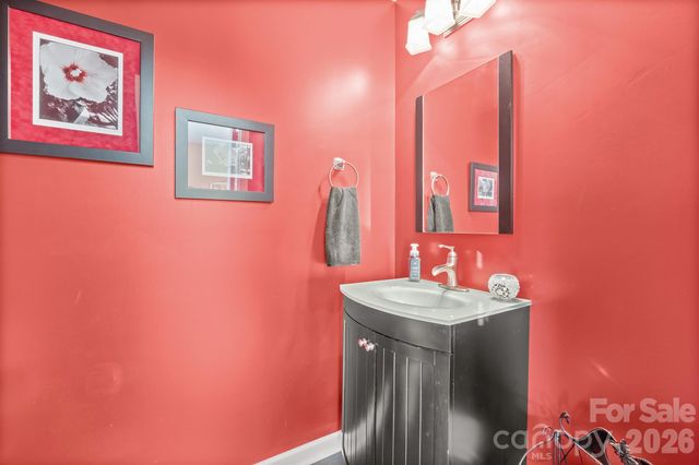 106 Locomotive Drive 201, Mooresville, NC 28115