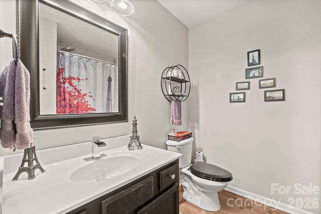 106 Locomotive Drive 201, Mooresville, NC 28115