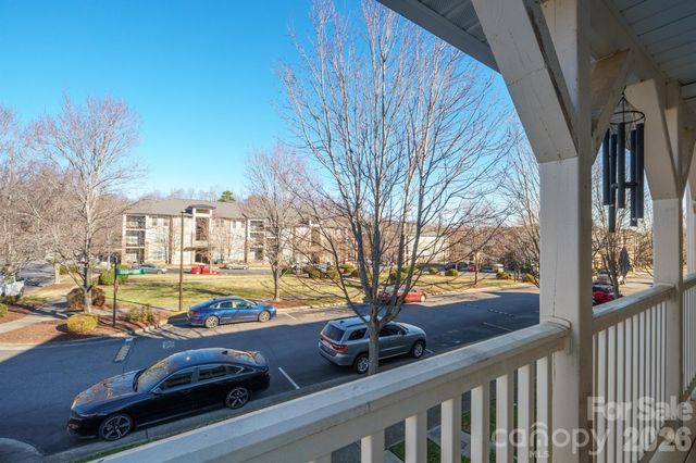 106 Locomotive Drive 201, Mooresville, NC 28115