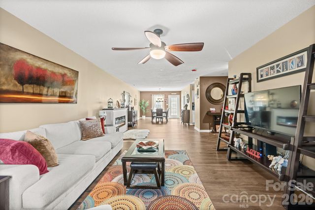 106 Locomotive Drive 201, Mooresville, NC 28115