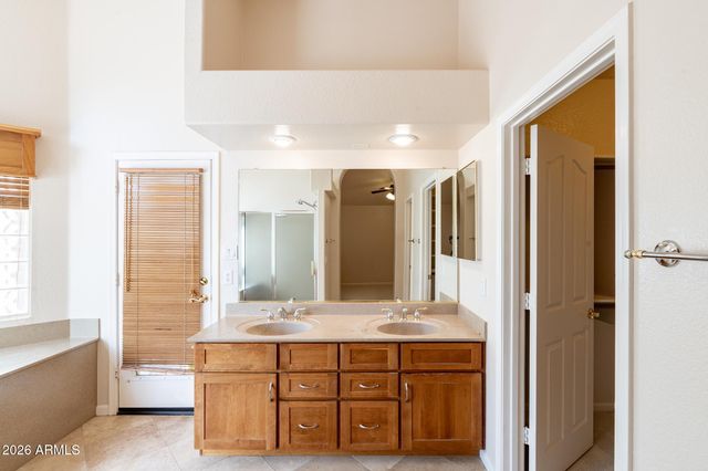 1524 W ORIOLE Way, Chandler, AZ 85286