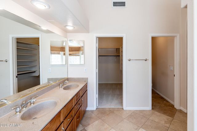 1524 W ORIOLE Way, Chandler, AZ 85286